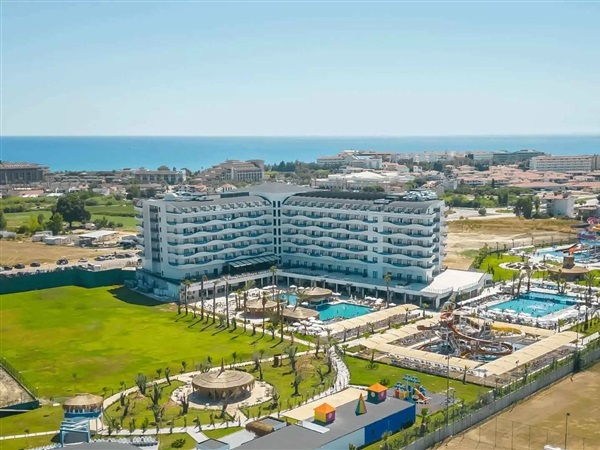 Sejur in Antalya: 550 euro cazare 7 nopti cu Ultra All inclusive+ transport avion+ toate taxele