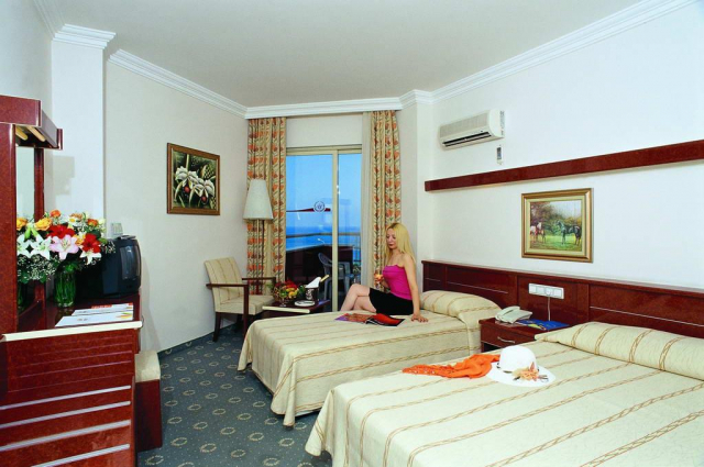 Sejur in Antalya: 435 euro cazare 7 nopti cu Ultra All inclusive+ transport avion+ toate taxele