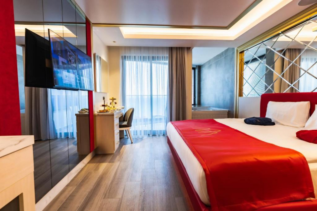 Sejur in Antalya: 625 euro cazare 7 nopti cu Ultra All inclusive+ transport avion+ toate taxele
