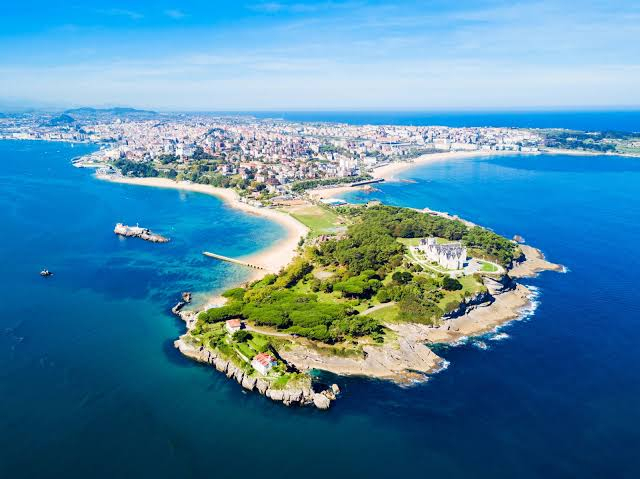 CITY BREAK SANTANDER - CU ZBOR DIN BUCURESTI✈️
