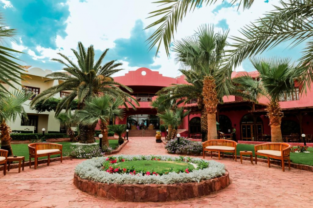 Revelion in Sharm el Sheikh: 775 euro cazare 7 nopti cu  All inclusive+ transport avion+ toate taxele 