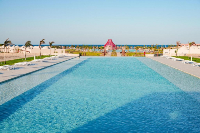Sejur in Hurghada: 625 euro cazare 7 nopti cu All inclusive+ transport avion+ toate taxele 
