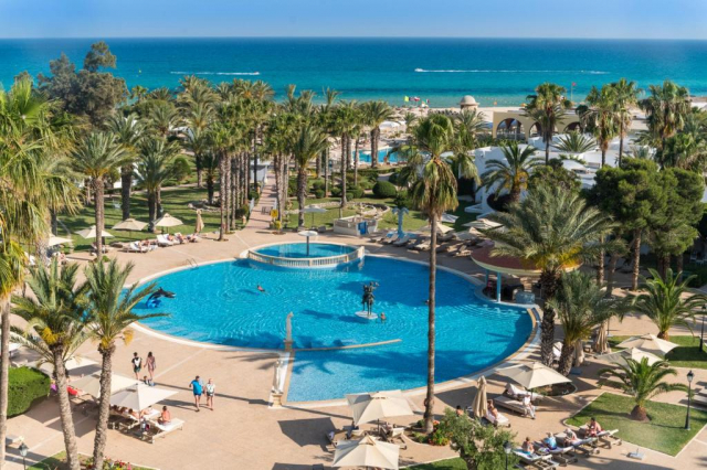 Sejur in Tunisia: 700 euro cazare 7 nopti cu All inclusive+ transport avion+ toate taxele