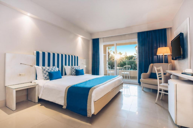 Sejur in Tunisia: 860 euro cazare 7 nopti cu All inclusive+ transport avion+ toate taxele