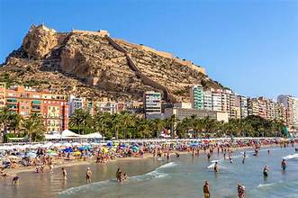 CITY BREAK IN ALICANTE DE 1 DECEMBRIE CU PLECARE DIN CLUJ NAPOCA (MO)