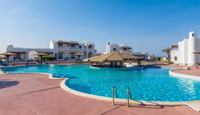 Sejur in Hurghada: 325 euro cazare 7 nopti cu All inclusive+ transport avion+ toate taxele 