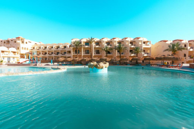 Sejur in Hurghada: 360 euro cazare 7 nopti cu All inclusive+ transport avion+ toate taxele 