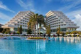 REVELION ANTALIA PLECARE IN 28.12.2026 5 NOPTI HOTEL MIRACLE RESORT 5* UAI CINA DE REVELION INCLUSA PRET 982 EURO 