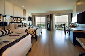 REVELION ANTALIA PLECARE IN 28.12.2026 5 NOPTI HOTEL DELPHIN IMPERIAL  5* UAI CINA DE REVELION INCLUSA PRET 1276 EURO