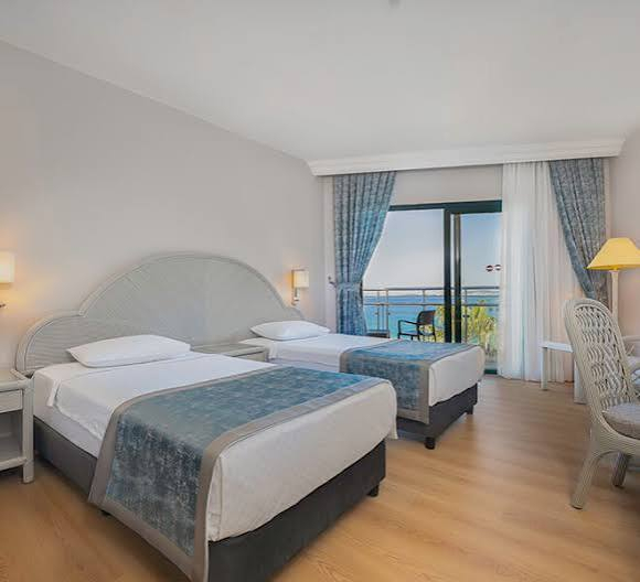  REVELION ANTALIA PLECARE IN 28.12.2026 5 NOPTI HOTEL ASK JUST IN BEACH 5* AI CINA DE REVELION INCLUSA PRET 729 EURO