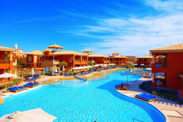 Sejur in Hurghada: 625 euro cazare 7 nopti cu All inclusive+ transport avion+ toate taxele 