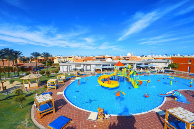 Sejur in Hurghada: 625 euro cazare 7 nopti cu All inclusive+ transport avion+ toate taxele 