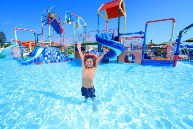 Sejur in Hurghada: 715 euro cazare 7 nopti cu All inclusive+ transport avion+ toate taxele 