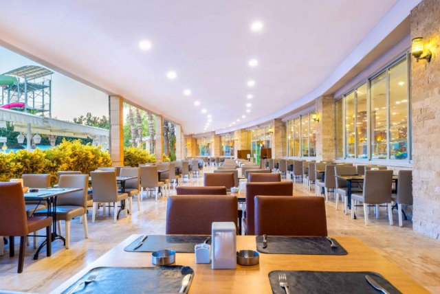 VACANTA COPIILOR IN ANTALYA, AVION DIN BUCURESTI, LA HOTEL RAMADA RESORT SIDE 4*, LA TARIFUL DE 459 EURO/PERSOANA, AI!