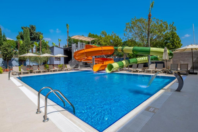17.10 Vara continua in Antalya , 245 € , 4****,  7 nopti cu all inclusive , zbor direct din Bucuresti
