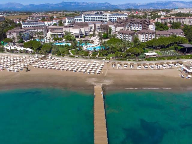 REVELION ANTALIA PLECARE IN 29.12.2026 PALOMA PERISSA  5* ALL INCLUSIVE PRET 877 EURO 5 NOPTI