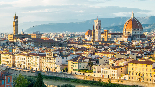 Petrece Sf Ion la Florenta de la 395 euro/pers, zbor low cost din Timisoara 