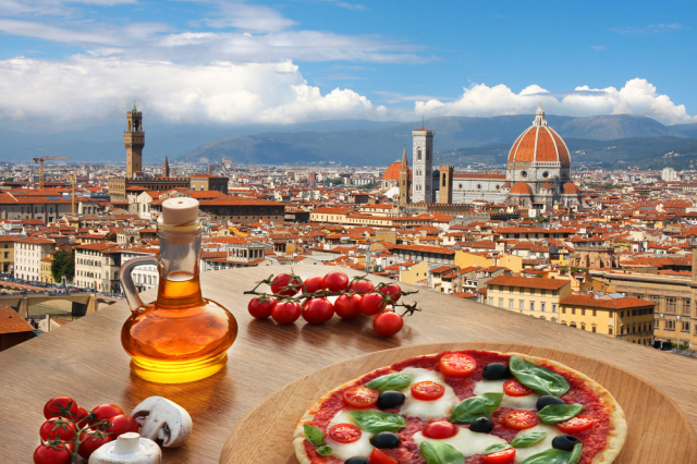 City break de weekend la Florenta de la 290 euro/pers, zbor low cost din Bucuresti 