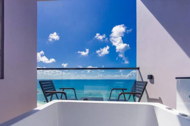 DEAL MALDIVE TRITON EXOTICA  4 * MIC DEJUN PRET 1299 EURO PLECARE IN 28.10.2026