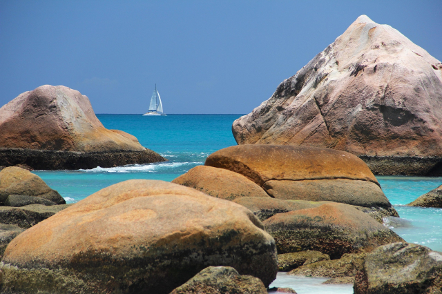 LAST MINUTE SEYCHELLES, SEJUR 8 NOPTI, CU PLECARE DIN BUCURESTI(LP)