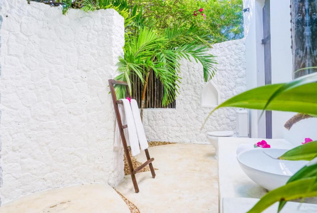 CRACIUN ZANZIBAR, INDIGO BEACH ZANZIBAR 4*,7 NOPTI CAZARE CU ALL INCLUSIVE, ZBOR DIN BUCURESTI