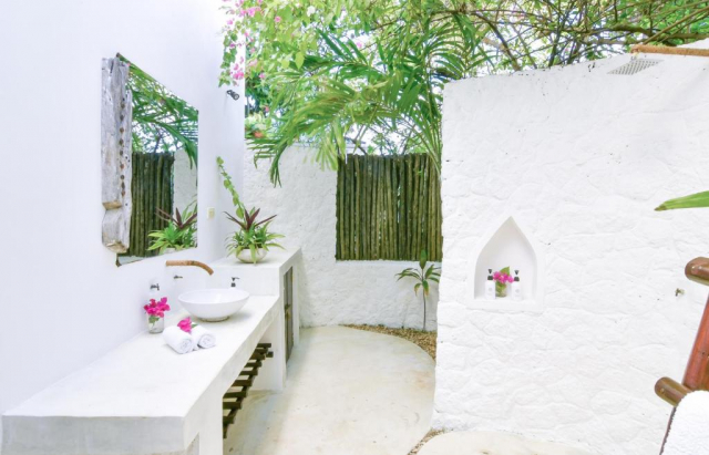 LAST MINUTE ZANZIBAR, INDIGO BEACH ZANZIBAR 4*,7 NOPTI CAZARE CU ALL INCLUSIVE, ZBOR DIN BUCURESTI