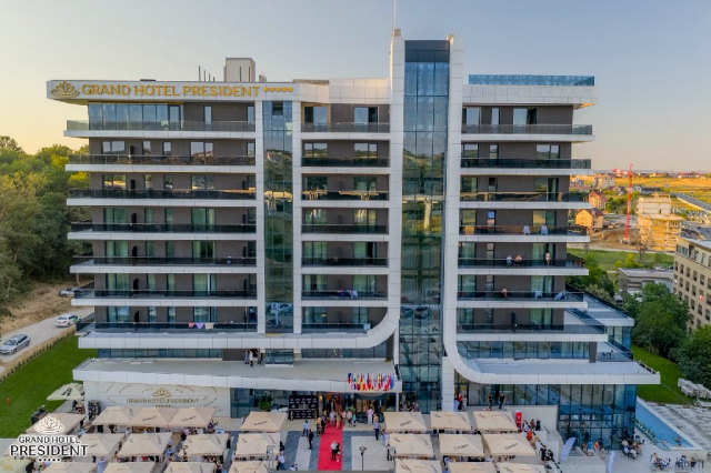 1 DECEMBRIE GRAND HOTEL PRESIDENT 5* PENSIUNE COMPLETA PRET 2995 LEI 