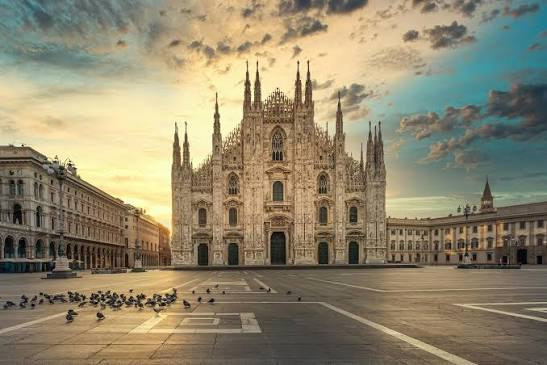 CITY BREAK LA MILANO DE REVELION CU ZBOR DIN TIMISOARA📍🗺️
