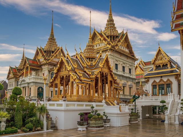 PETRECE SARBATORILE IN BANGKOK + PHUKET + KUALA LUMPUR, SEJUR 12 NOPTI, CU PLECARE DIN TIMISOARA(LP)