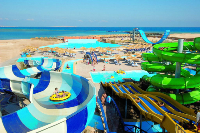 Sejur in Hurghada: 625 euro cazare 7 nopti cu Ultra All inclusive+ transport avion+ toate taxele