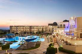 REVELION SALALAH WINDHAM GARDEN SALALAH 5 * ALL INCLUSIVE PRET 2095 EURO PLECARE IN 27 DECEMBRIE