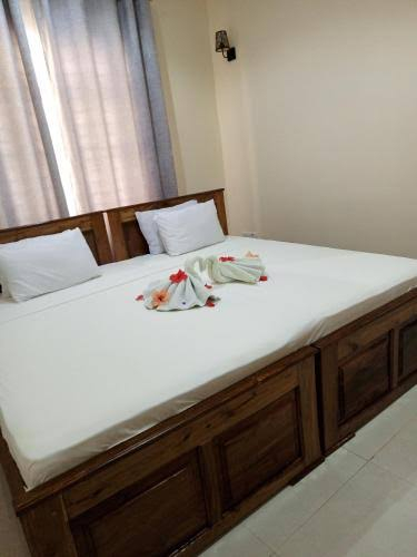 REVELION ZANZIBAR HOTEL KENDWA COOL &amp;CALM 4*  DEMIPENSIUNE PRET 1851 EURO PLECARE IN 27.12.2026	