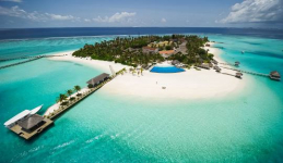  SAii Lagoon Maldives, Curio Collection By Hilton