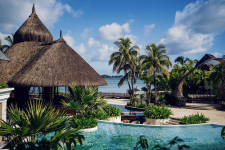  Victoria Beachcomber Resort & Spa