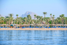  Coral Sea Holiday Resort And Aqua Park
