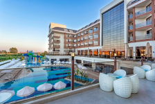 SEADEN VALENTINE RESORT & SPA