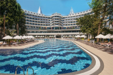  CRYSTAL CENTRO RESORT