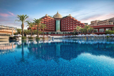  Delphin Palace Deluxe Collection